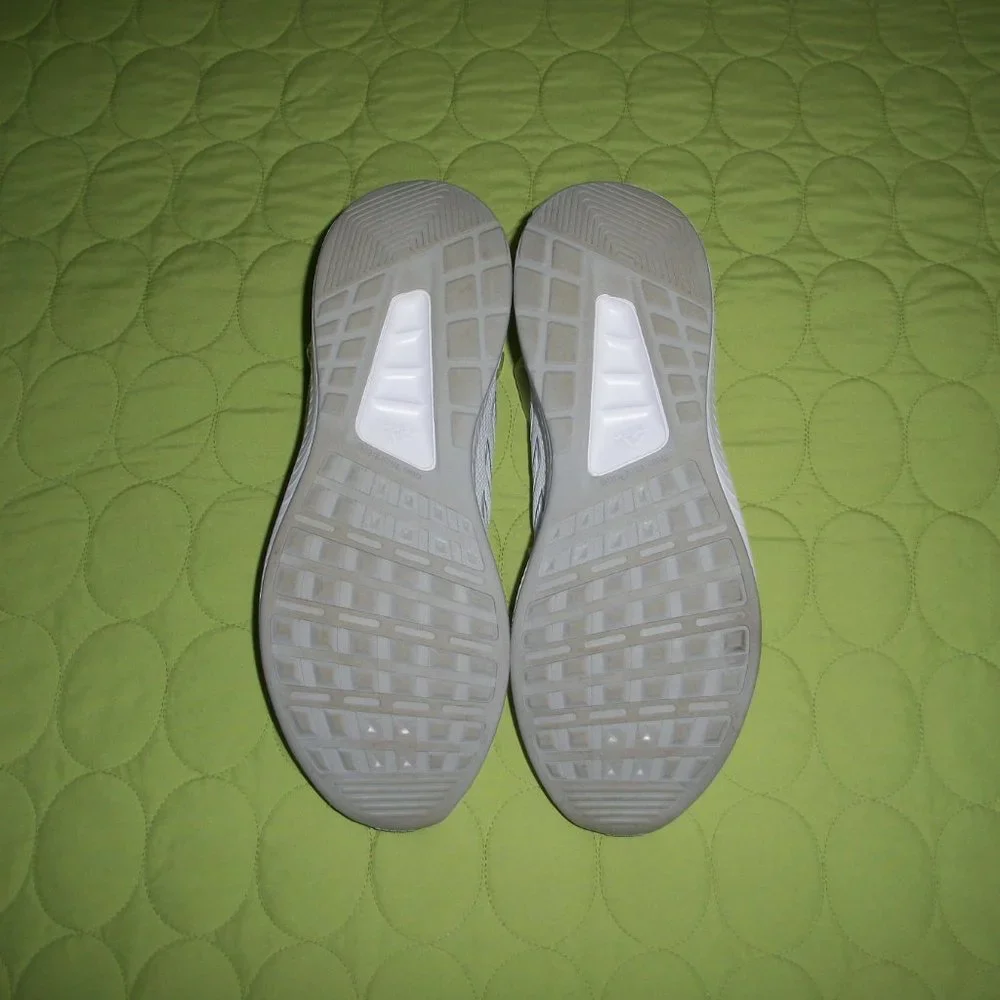 Adidas Women's White Shoes - Picture 12 of 16